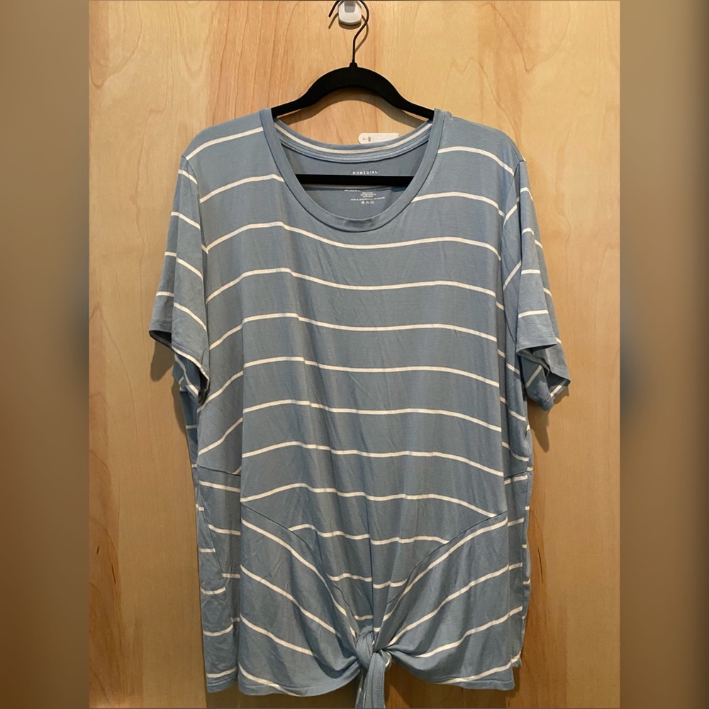 Homegirl Society shirt; 3x; blue/white